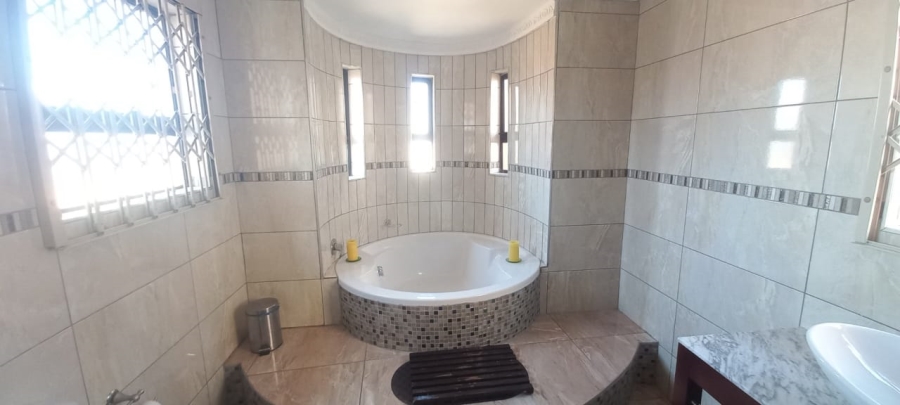 3 Bedroom Property for Sale in Amalinda Eastern Cape